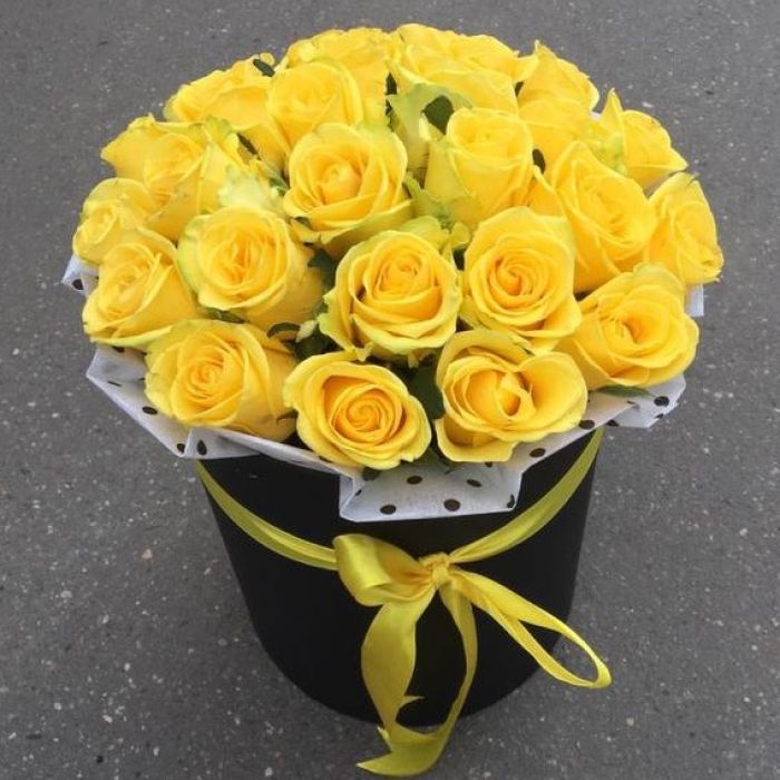 kutuda sarı güller 
